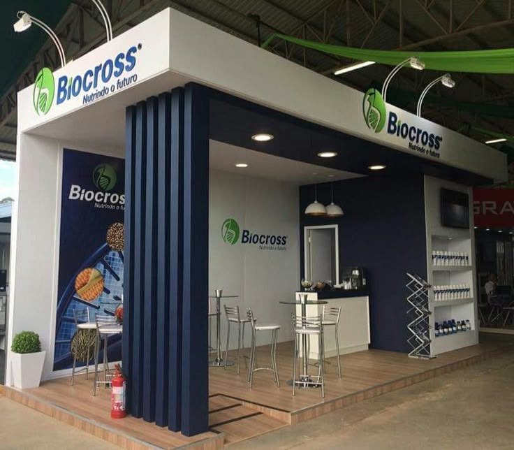 Projeto Poly Stands